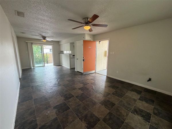 8017 Gessner DR, Unit 222, Austin, TX 78753