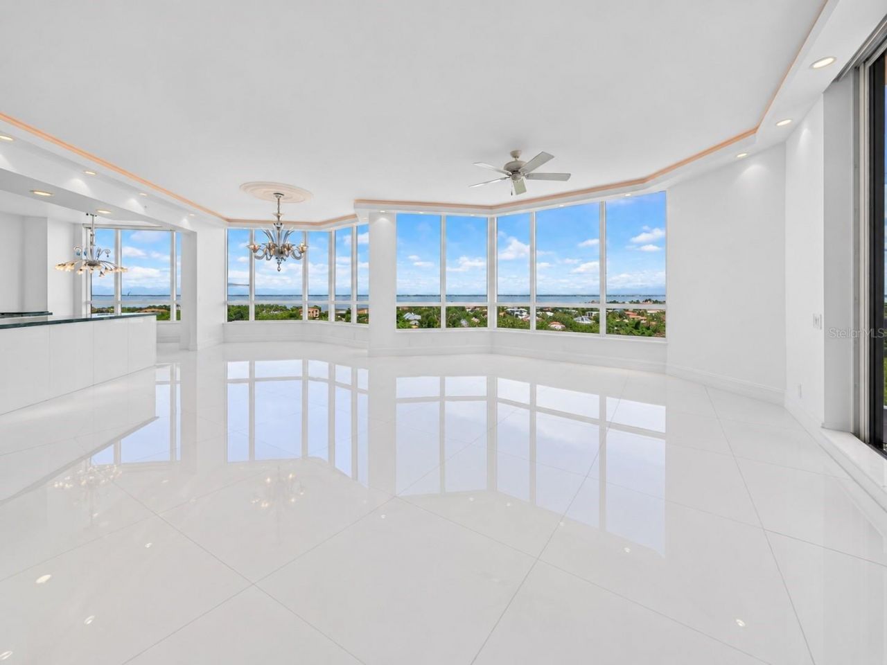 1281 Gulf Of Mexico Drive Drive, Unit 707, Longboat Key, FL 34228 Photo