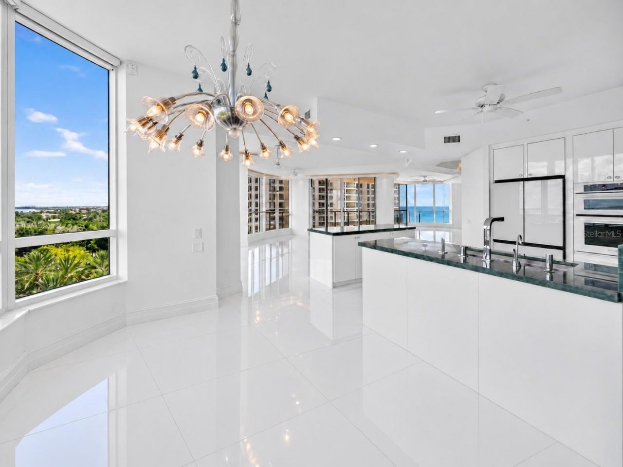 1281 Gulf Of Mexico Drive Drive, Unit 707, Longboat Key, FL 34228 Photo