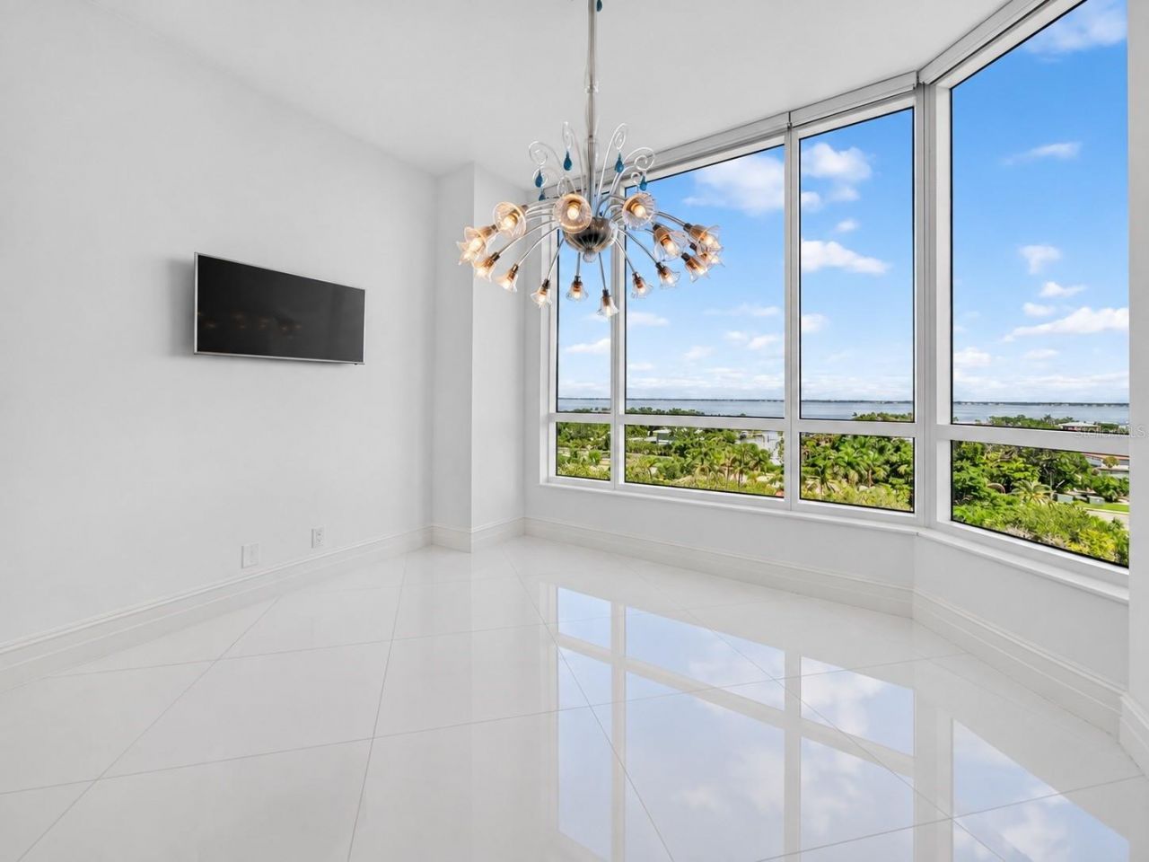 1281 Gulf Of Mexico Drive Drive, Unit 707, Longboat Key, FL 34228 Photo