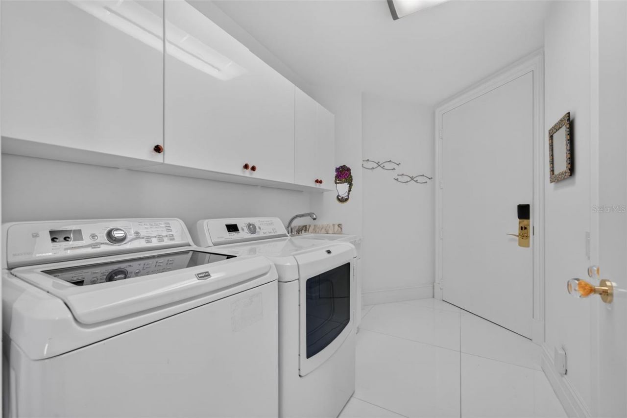 1281 Gulf Of Mexico Drive Drive, Unit 707, Longboat Key, FL 34228 Photo