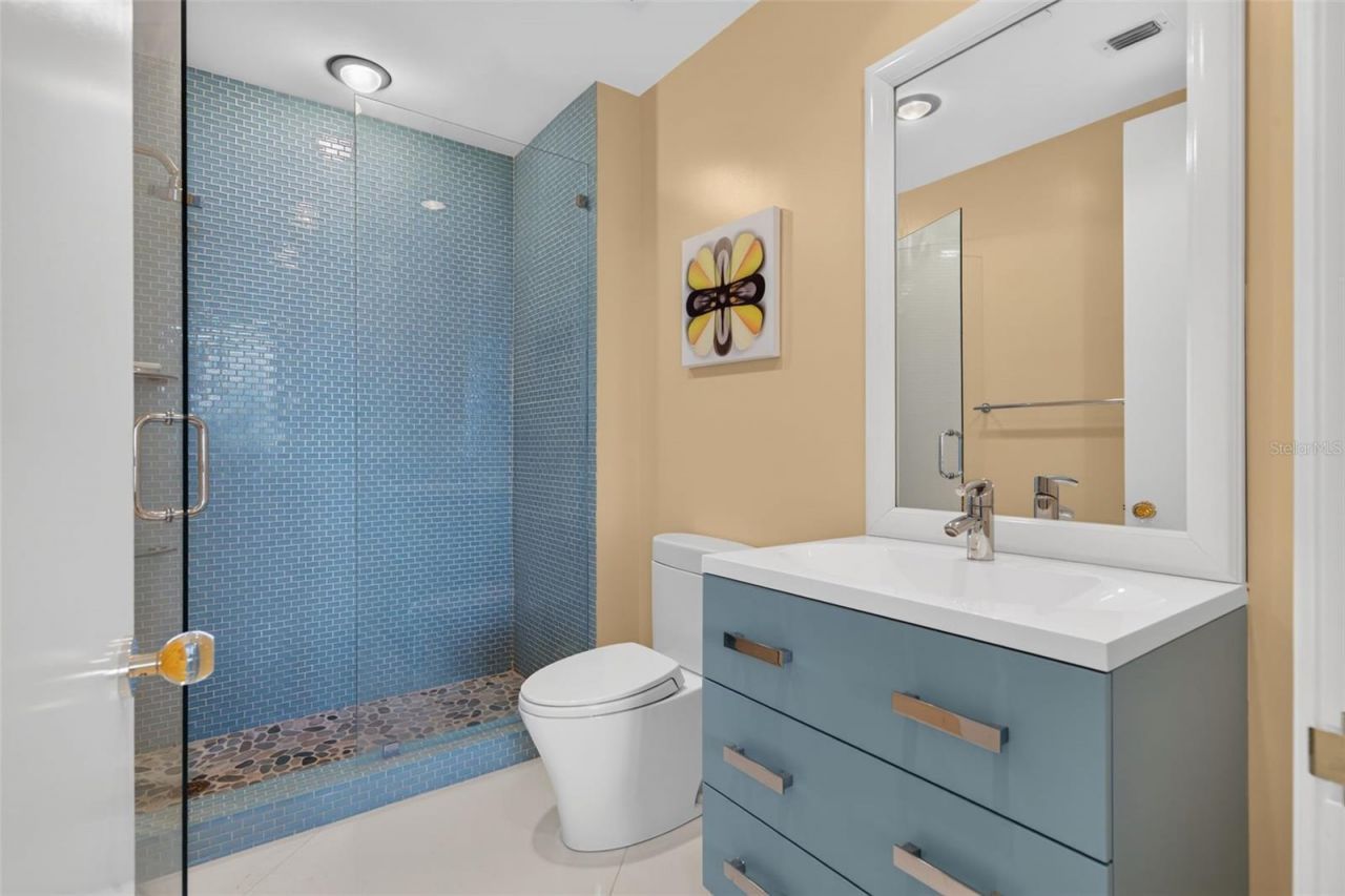 1281 Gulf Of Mexico Drive Drive, Unit 707, Longboat Key, FL 34228 Photo