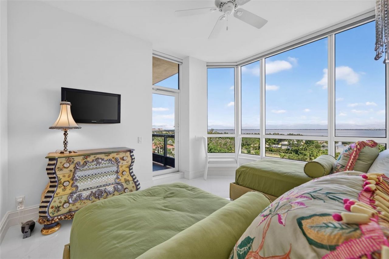 1281 Gulf Of Mexico Drive Drive, Unit 707, Longboat Key, FL 34228 Photo