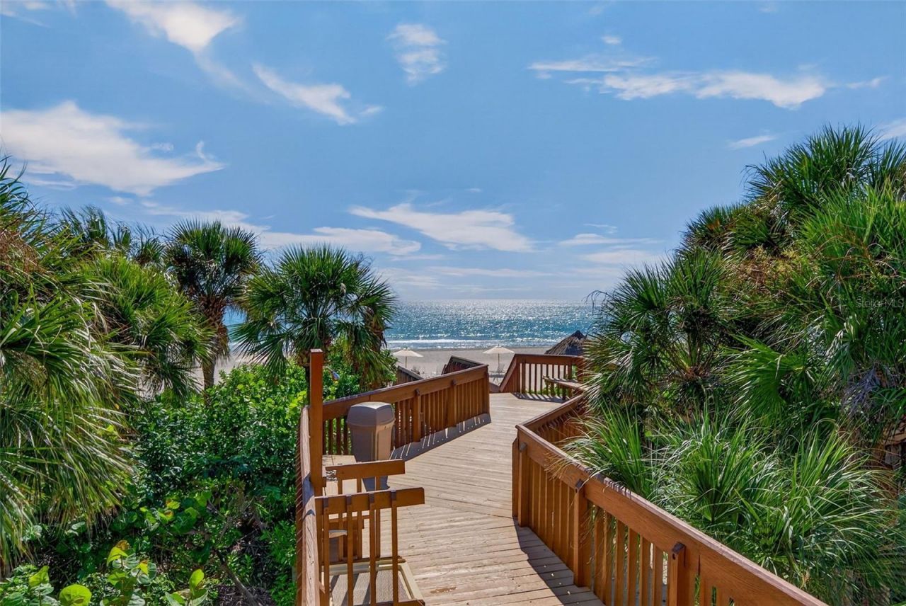 1281 Gulf Of Mexico Drive Drive, Unit 707, Longboat Key, FL 34228 Photo