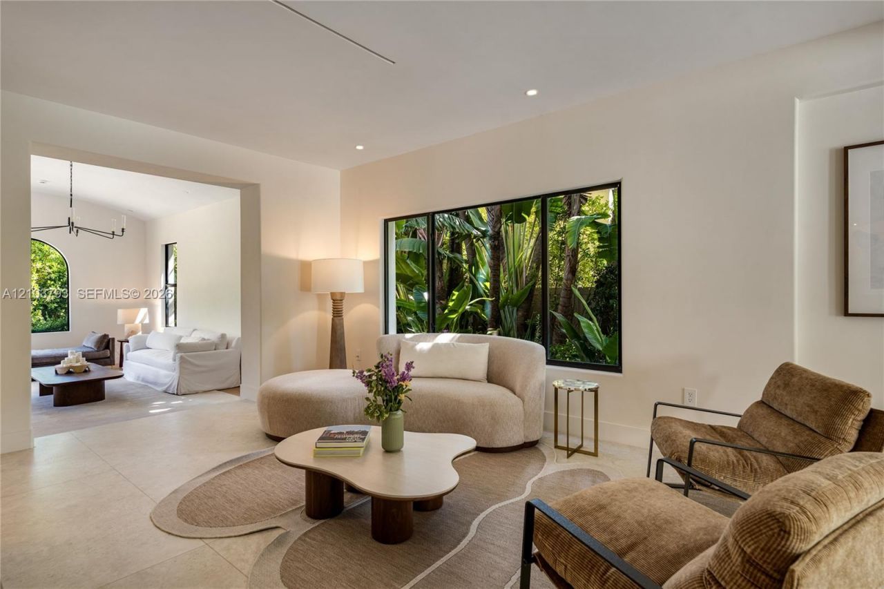 3426 Prairie Ave, Miami Beach, FL 33140 Photo