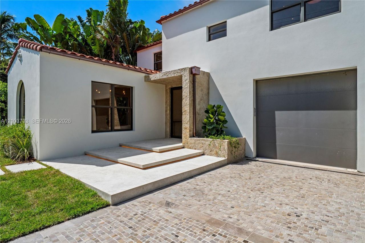 3426 Prairie Ave, Miami Beach, FL 33140 Photo