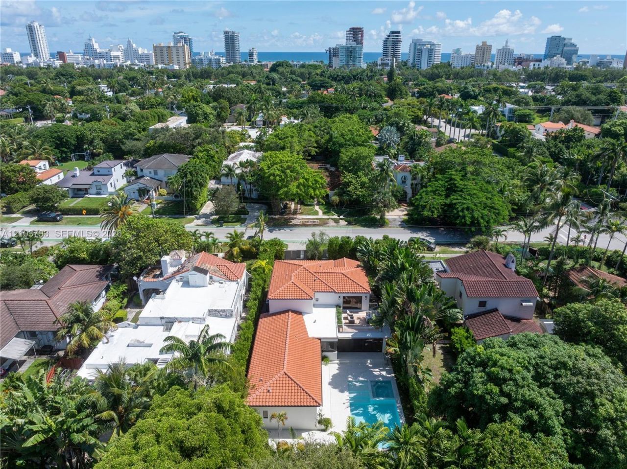3426 Prairie Ave, Miami Beach, FL 33140 Photo