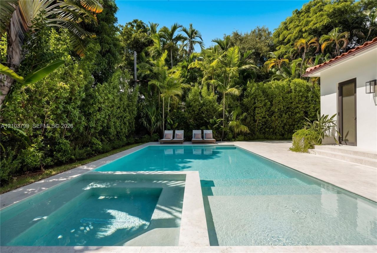 3426 Prairie Ave, Miami Beach, FL 33140 Photo