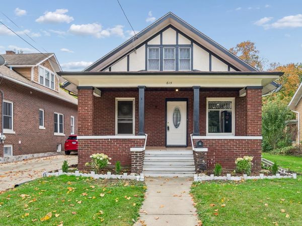 615 GATES Avenue, Aurora, IL 60505