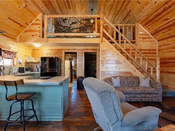 3115 Green Ridge Drive , Climax Springs, MO 65324