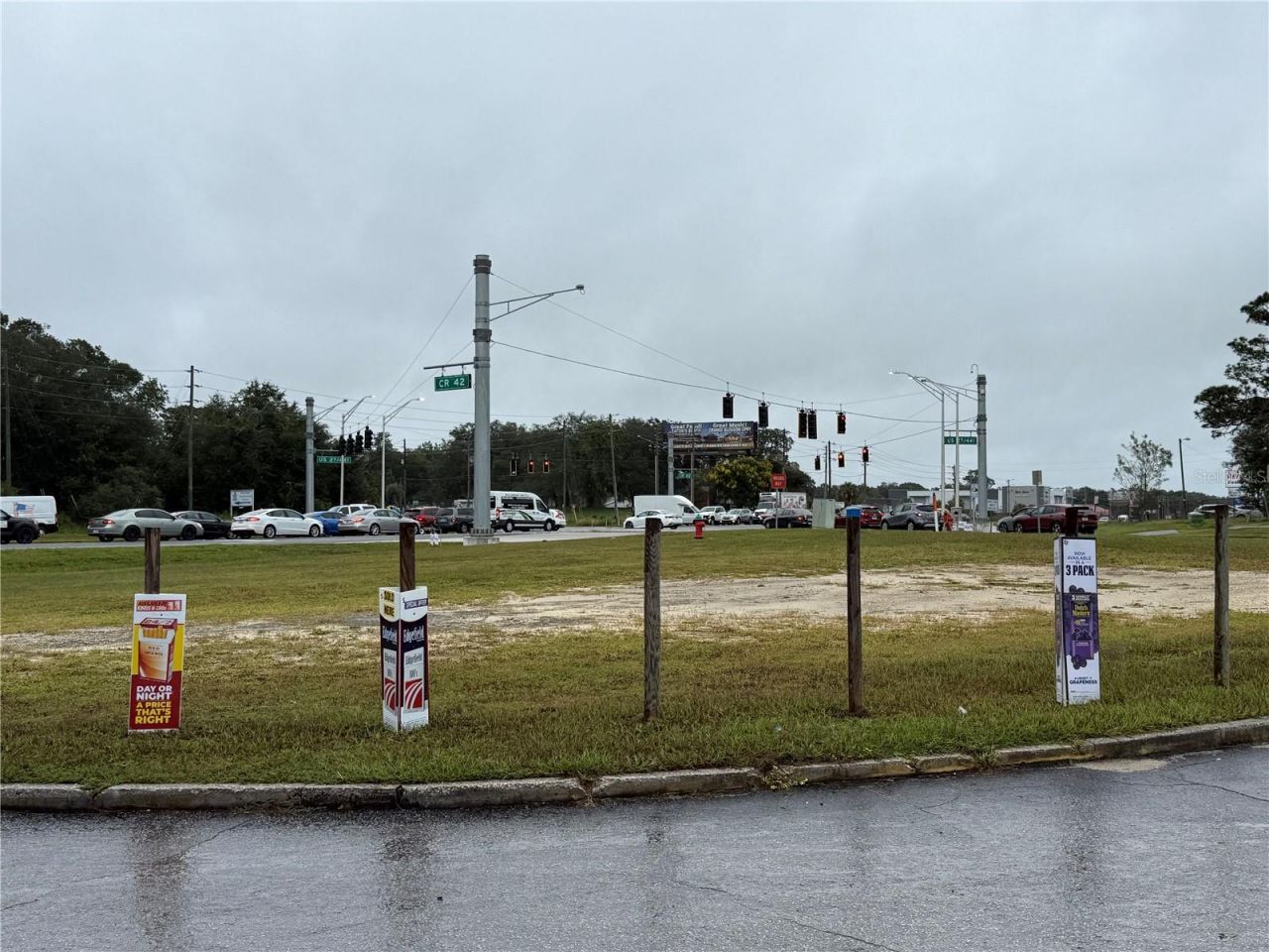 9945 SE Highway 42, Summerfield, FL 34491 Photo