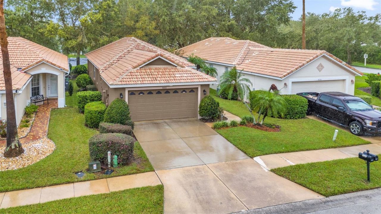 8002 Saint Andrews Way, Mount Dora, FL 32757 Photo