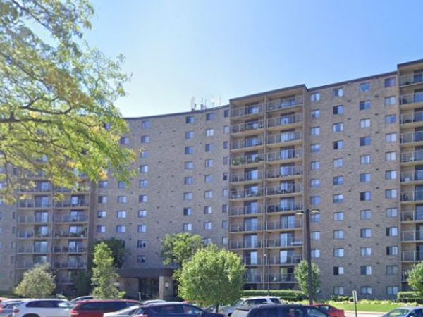 Unit 315, Willowbrook, IL 60527