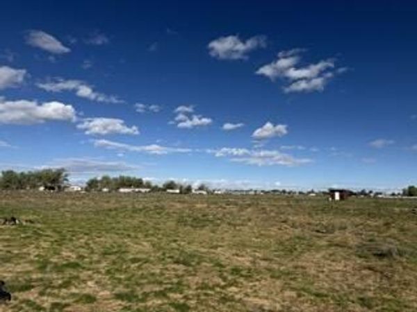 McRae loop , Los Lunas, NM 87031