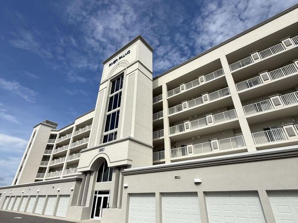 1805 Riverside Drive, Unit 607, Titusville, FL 32780