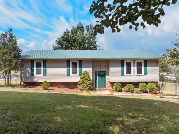 112 Heritage Dr , Rogersville, TN 37857