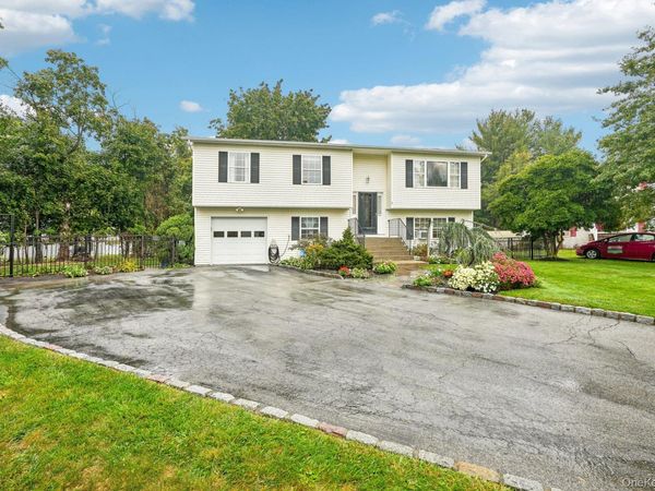 3 Hazel Court , Spring Valley, NY 10977