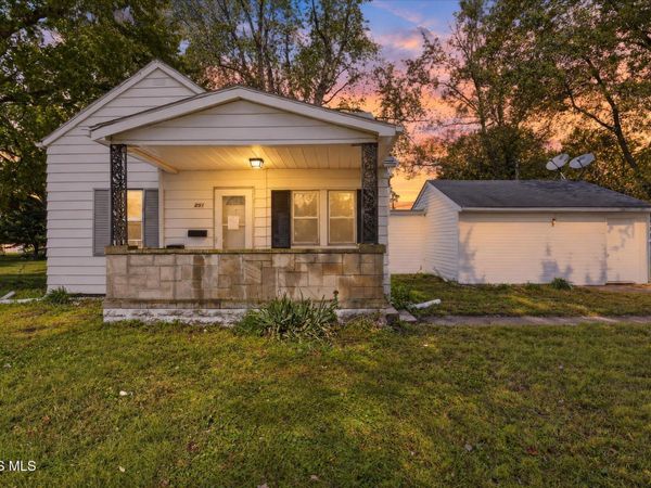 251 Stillwater Drive, Toledo, OH 43615