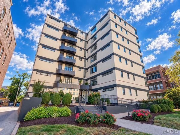 5522 Delmar Boulevard , St Louis, MO 63112