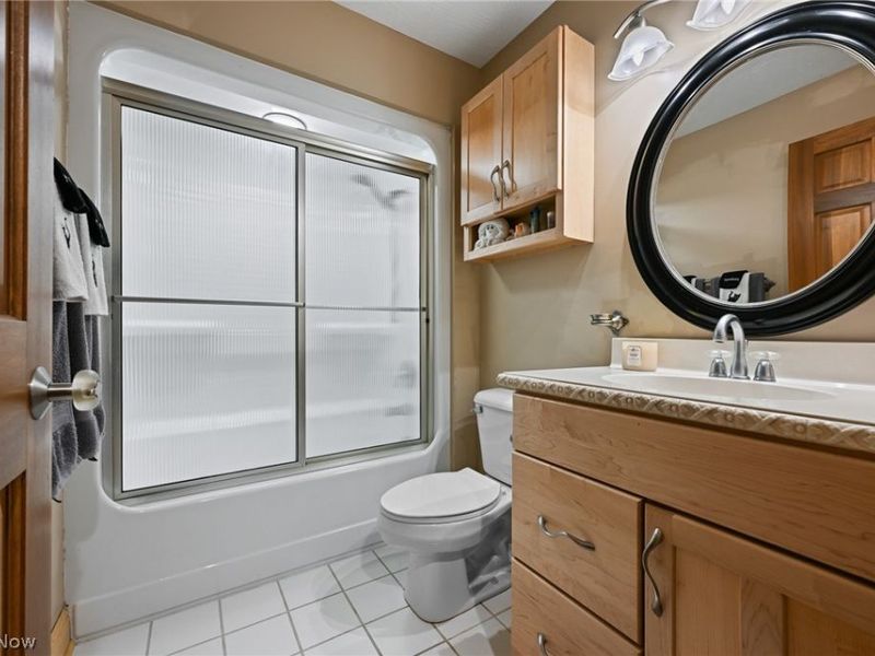 2942 Torrey Pines Circle NW, Canton, OH 44708 Photo 32