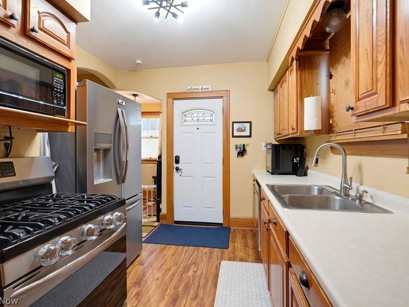 932 4th Street NE, Massillon, OH 44646 Photo 14
