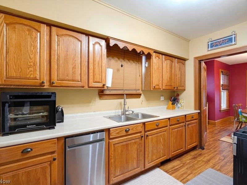 932 4th Street NE, Massillon, OH 44646 Photo 16