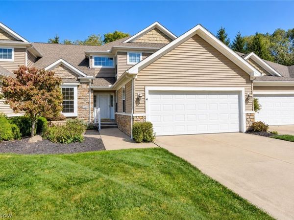 29433 Hummingbird Circle , Westlake, OH 44145