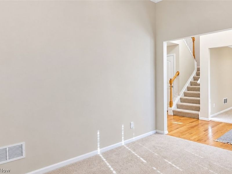 29433 Hummingbird Circle , Westlake, OH 44145 Photo 14