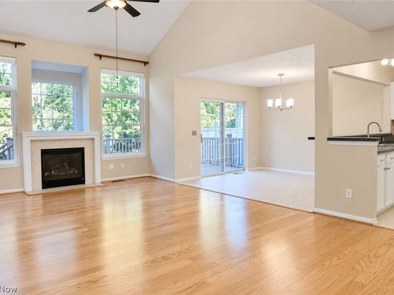 29433 Hummingbird Circle , Westlake, OH 44145 Photo 2
