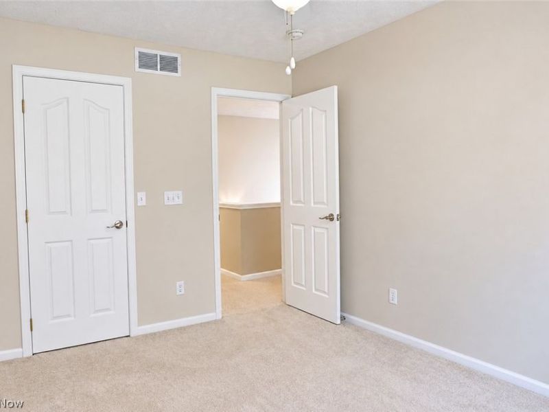29433 Hummingbird Circle , Westlake, OH 44145 Photo 32
