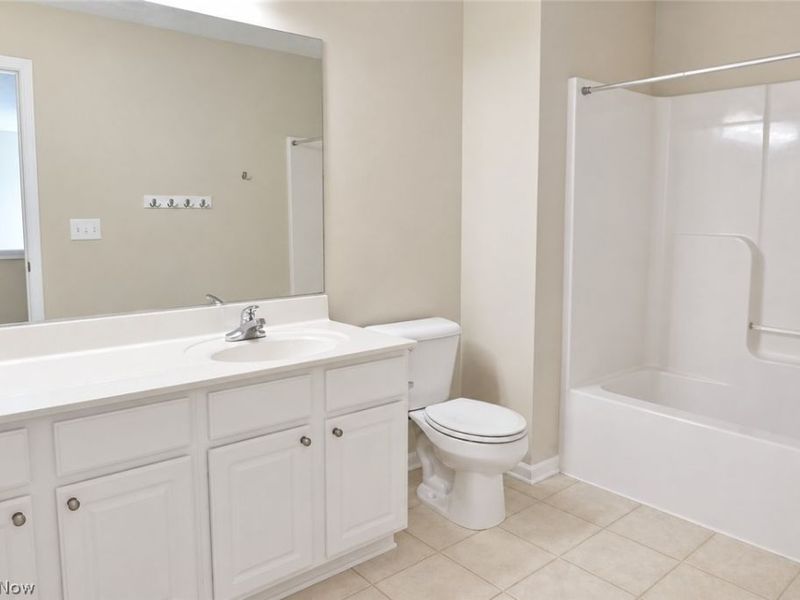 29433 Hummingbird Circle , Westlake, OH 44145 Photo 37