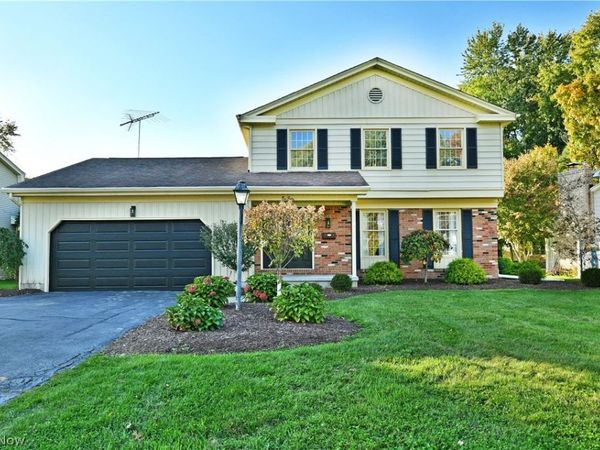 1050 Westport Drive , Boardman, OH 44511