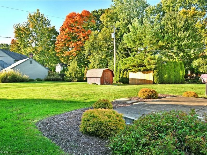 1050 Westport Drive, Boardman, OH 44511 Photo 7