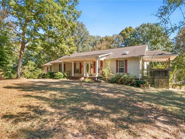 10 County Road 66 , Eldridge, AL 35554