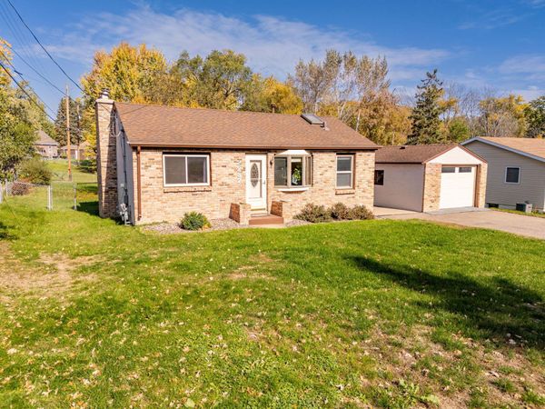 2237 Bronson Drive, Mounds View, MN 55112