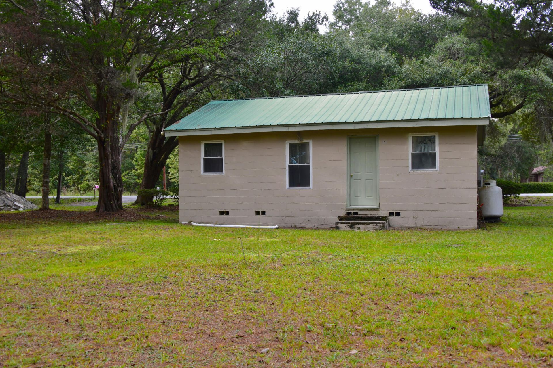 6443 Highway 162  Photo 8