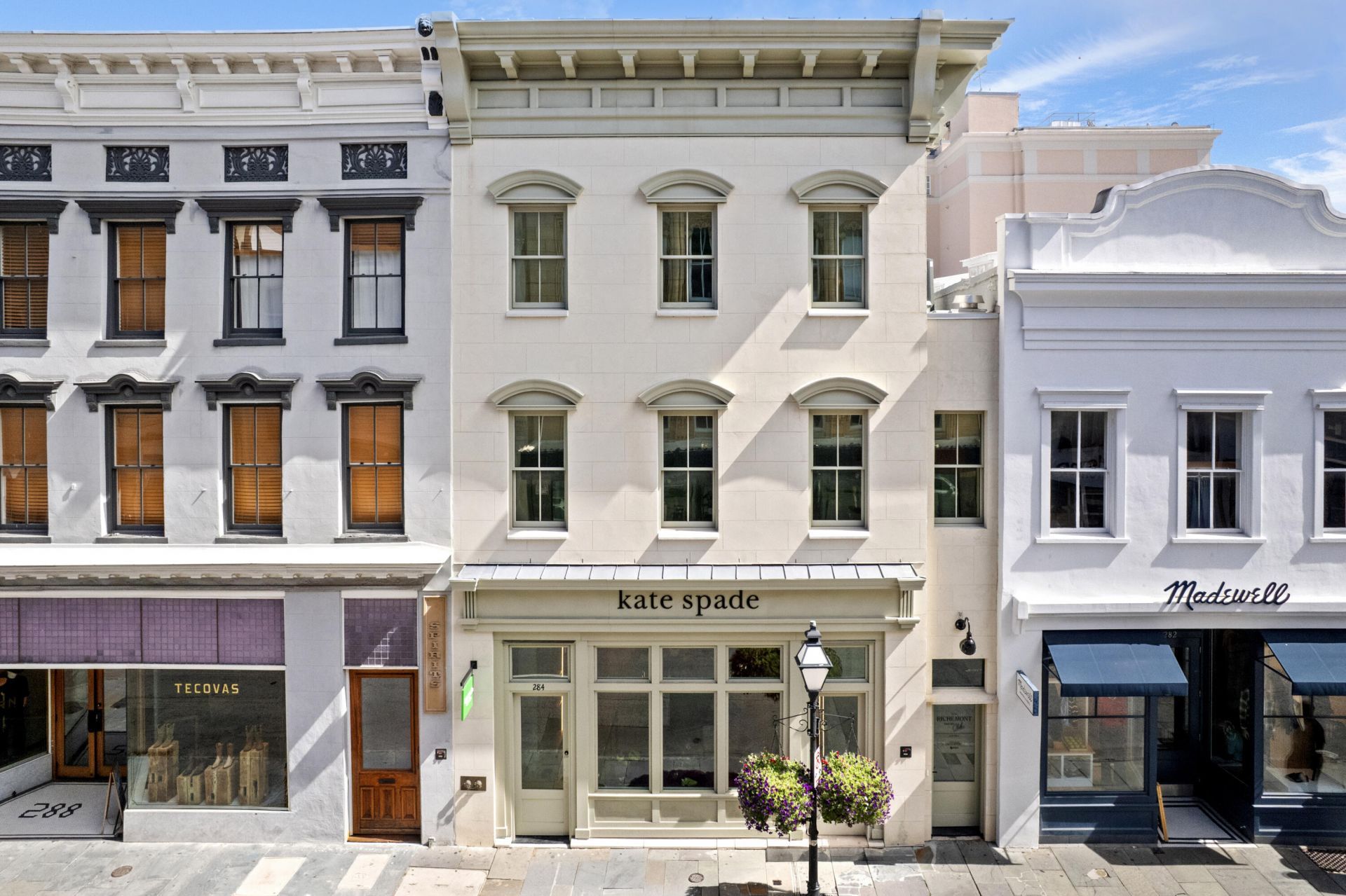284 King Street  Photo 4