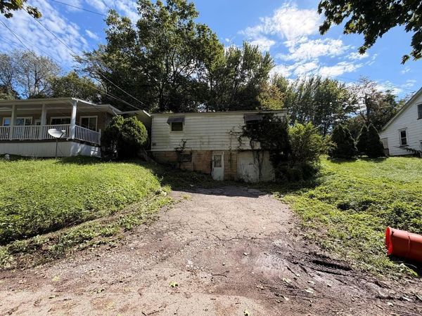 1218 Northside Avenue , East Liverpool, OH 43920