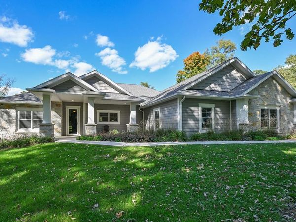 34726 Janesville DRIVE, Mukwonago, WI 53149
