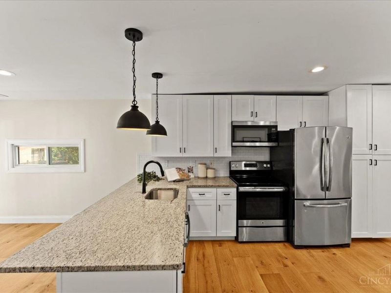 6002 Eleanor Street, Fairfax, OH 45227 Photo 7