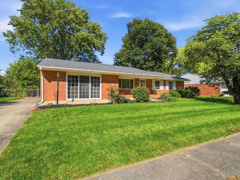 2525 Allenby Place, Miami Township, OH 45449 Photo 3