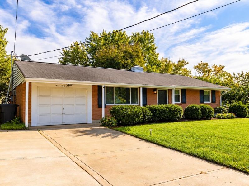 746 Ledro Street, Springdale, OH 45246 Photo 1