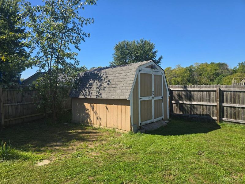 303 Adare Court, Lynchburg, OH 45142 Photo 19