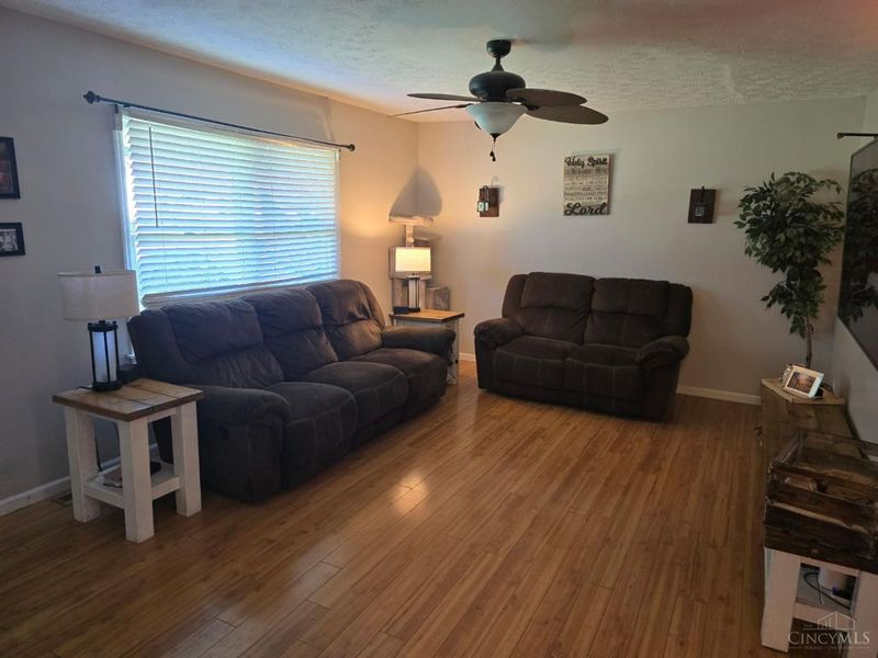 303 Adare Court, Lynchburg, OH 45142 Photo 4