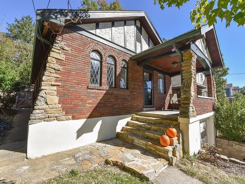 3036 Kinmont Street, Cincinnati, OH 45208 Photo 2