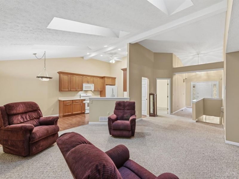 3681 Shorewood Drive, Batavia Township, OH 45102 Photo 6
