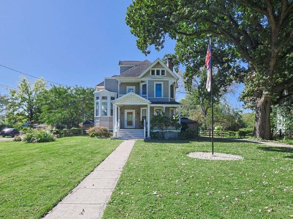 261 Parkway Avenue, Cincinnati, OH 45216