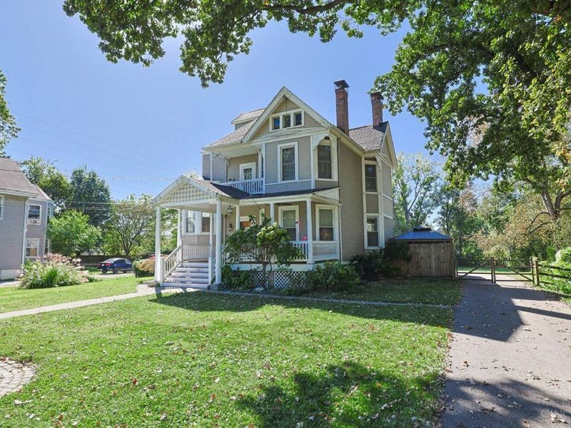 261 Parkway Avenue, Cincinnati, OH 45216 Photo 2