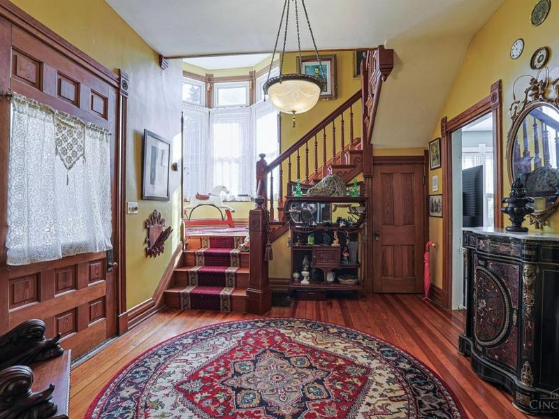 261 Parkway Avenue, Cincinnati, OH 45216 Photo 6