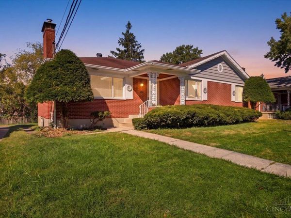 6717 Stoll Lane, Silverton, OH 45236